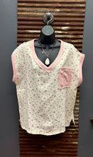Load image into Gallery viewer, Pink Floral V Neck Top