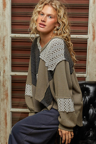 V-Neck Balloon Sleeve Patch Pullover