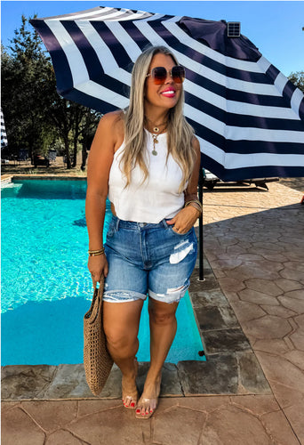 Blakeley Georgia Distressed Shorts