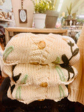 Load image into Gallery viewer, Flower Embroidered Knit Cardigan