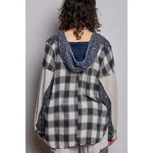 Load image into Gallery viewer, Thermal Print Patch Solid Vintage Washing Woven Hooded Top