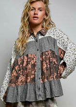 Load image into Gallery viewer, Bohemian Vintage Floral Patchwork Blouse