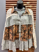 Load image into Gallery viewer, Bohemian Vintage Floral Patchwork Blouse