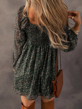Load image into Gallery viewer, Green Floral Print Dress