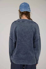 Load image into Gallery viewer, Charcoal Washed V Neck Long Sleeve Oversized Knit Sweater