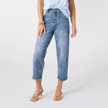 Load image into Gallery viewer, EverStretch Straight Leg Floral Print Crop