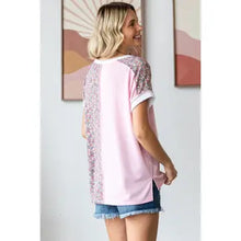 Load image into Gallery viewer, Color Block Floral Print Panel Button Top
