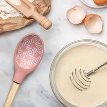 Load image into Gallery viewer, Krumbs Kitchen Farmhouse Spoon
