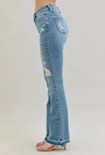 Load image into Gallery viewer, Judy Blue Mr Destroy and Release Hem Bootcut