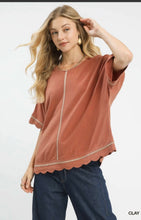 Load image into Gallery viewer, Linen Blend Scallop Trim Top Clay