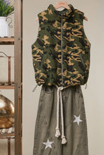 Load image into Gallery viewer, Reversible Lined Puffer Vest with Zip Front