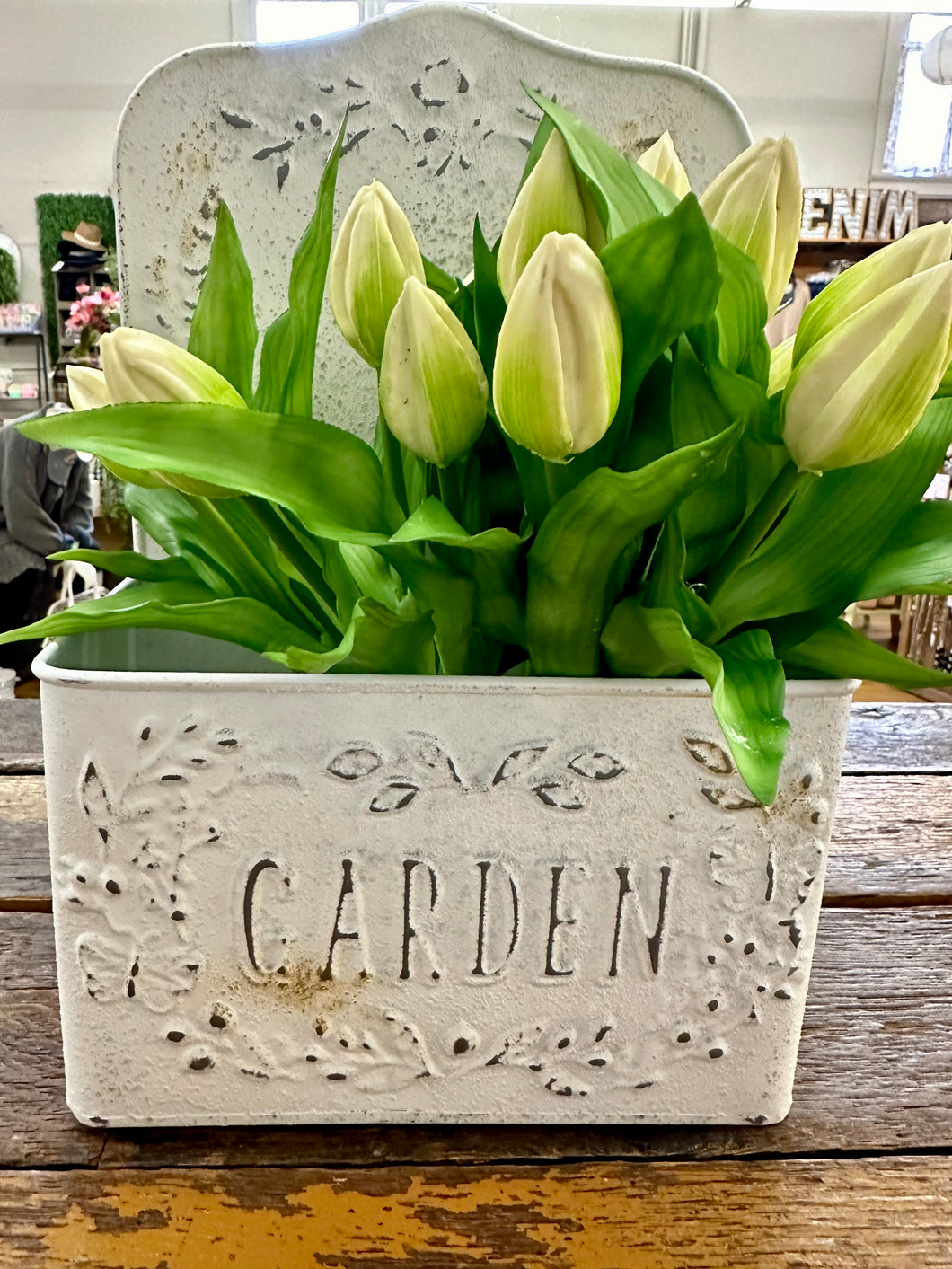 Rustic Garden Ivory Wall Planter