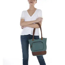 Load image into Gallery viewer, Two in One and Crosscity Canvas