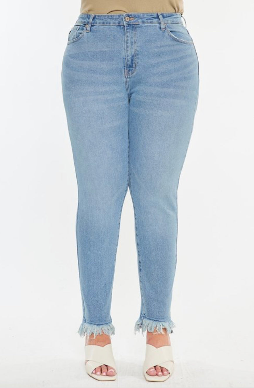 Kancan High Rise Light Wash Jeans PLUS