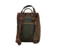 Load image into Gallery viewer, Carriage Port Slimline Backpack Bag