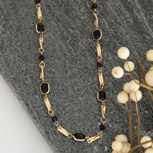 Load image into Gallery viewer, Glass Bead 18&quot; Linked Necklace