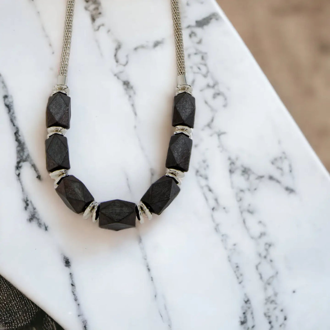 Eva Wood Bead Necklace