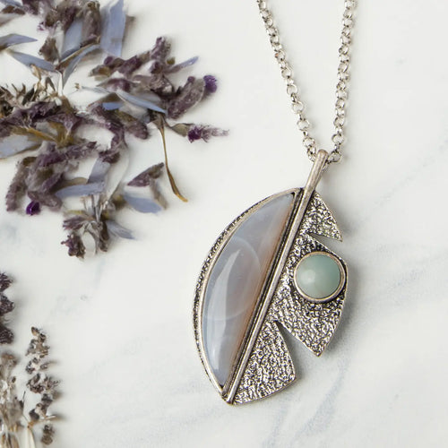 Leaf Amazonite Stone 18