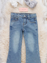 Load image into Gallery viewer, Flare Denim Jeans