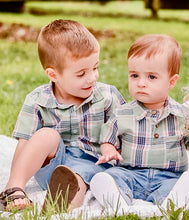 Load image into Gallery viewer, Green Plaid Button Shirt